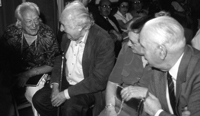 Rafael Alberti y Gabriel Celaya en la Residencia de Estudiantes, Madrid, 1996.