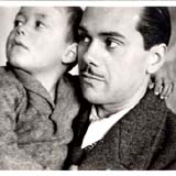 De izquierda a derecha, Adriano del Valle, Fernando Villal&oacute;n y Luis Cernuda en Sevilla, en junio de 1928