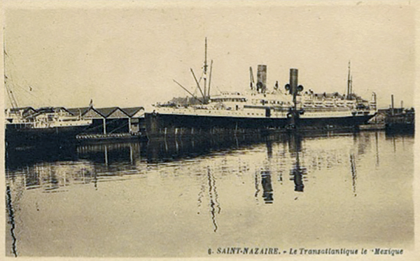 Vapor «Mexique» en el puerto de Sant Nazaire, puerto de salida de la línea que cubría desde principios del siglo XX la Compagine Generale Transatlantique con destino Veracruz. Colección Arturo Paniagua Mazorra.