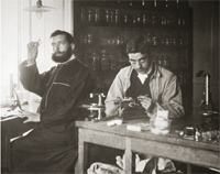 Two researchers at the Laboratory of Marine Biology, Santander, c.1910. On the right, Celso Arevalo, who got a grant from the Natural Science Museum to study in Santander. Private collection, Madrid 