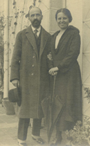  Juan Ram&oacute;n Jim&eacute;nez y Zenobia Camprub&iacute; en la terraza de su casa del n&uacute;mero 8 de la calle Lista, Madrid, 1923. Sala Zenobia y Juan Ram&oacute;n Jim&eacute;nez, Universidad de Puerto Rico 