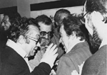 De izquierda a derecha: Luciano Rinc&oacute;n, Roberto Mesa, Fernando Claud&iacute;n y Juan Mart&iacute;nez Alier. Madrid, 7 junio de 1978