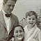 Manuel de Ter&aacute;n y Fernanda Troyano con su hijo Fernando, Madrid, 1936, poco antes de comenzar la guerra. Archivo de la Familia Ter�n Troyano 